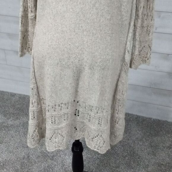 American Rag long sleeve open front cardigan with crochet sleeves and bottom - Picture 4 of 4